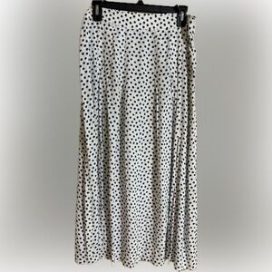 H&M • Blue and white dot maxi skirt • Never Worn • Size 12